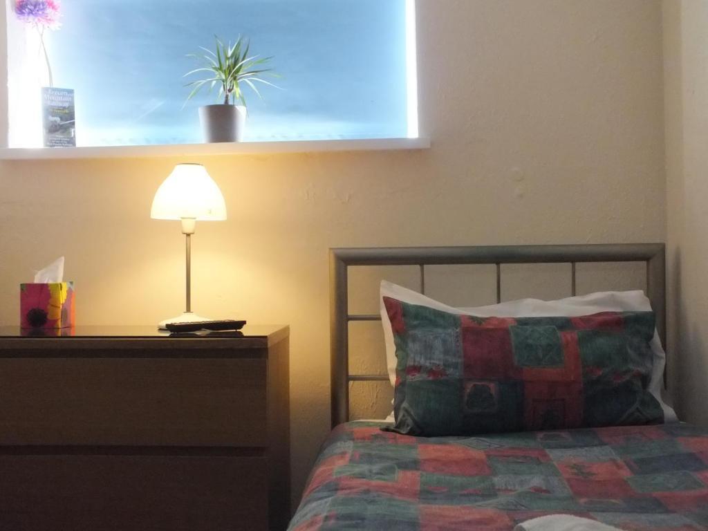 Leonardos Guest House Swansea Camera foto
