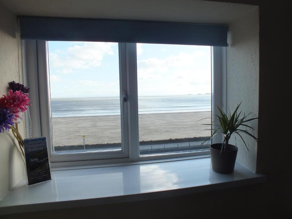 Leonardos Guest House Swansea Camera foto