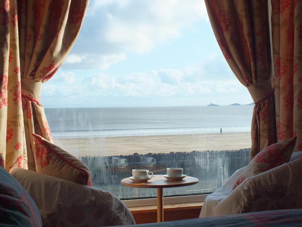 Leonardos Guest House Swansea Camera foto